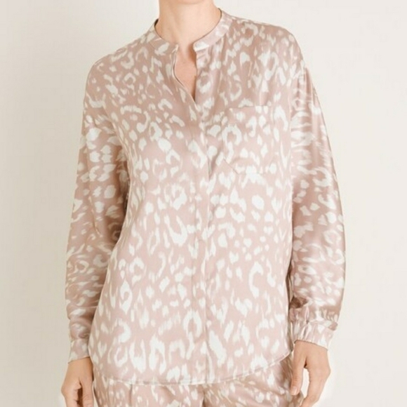 Black Label by Chico's Soft Satin Top long sleeve size XL NWT - Picture 1 of 14